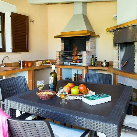 Corralet Villa *